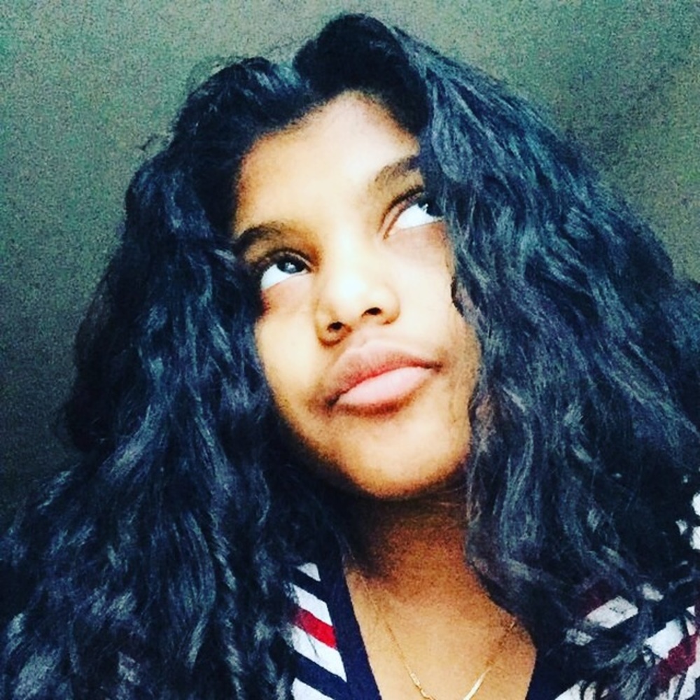 Meet your Posher, Sandali